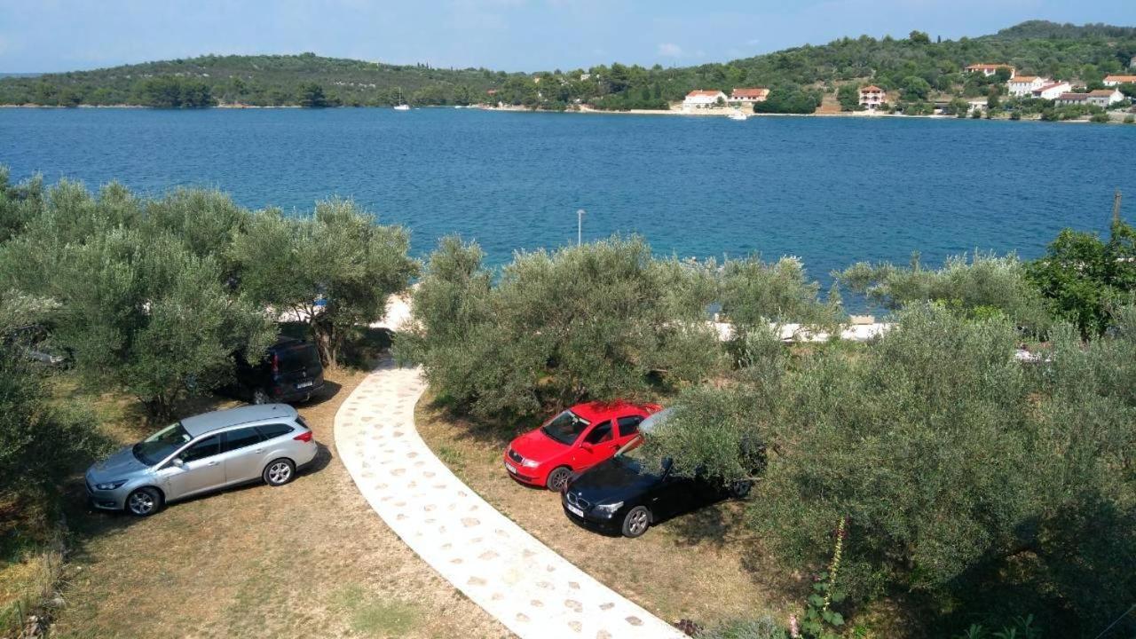 Apartments By The Sea Luka, Dugi Otok - 8182 Luka  Extérieur photo